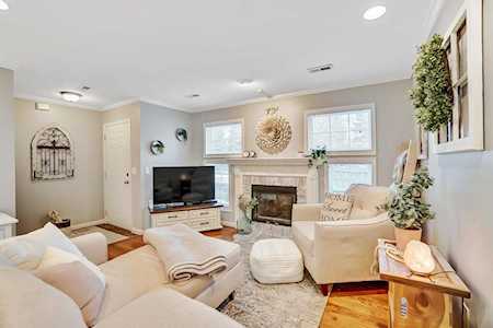 2499 Crystal Springs Drive Hilliard, OH 43026