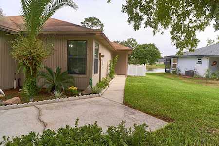 2349 Ironstone Dr Jacksonville, FL 32246