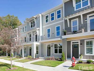 746 Peakland Place Raleigh, NC 27604