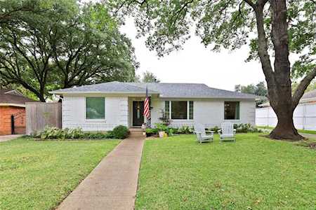 6926 Wakefield Street Dallas, TX 75231