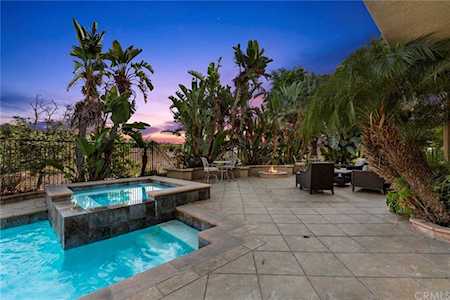 726 S Heatherglen Circle Anaheim Hills, CA 92808