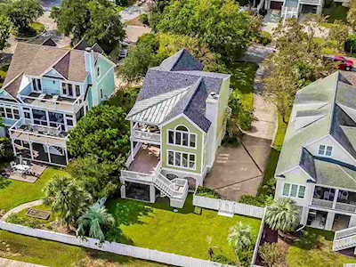 251 Berry Tree Ln. Pawleys Island, SC 29585