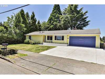 8545 SW Sorrento Rd Beaverton, OR 97008