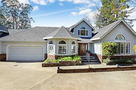 3217 Broken Twig Lane Santa Rosa, CA 95404