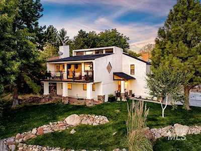 2900 E Stone Point Drive Boise, ID 83712