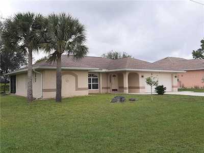67 White Marsh Ln Rotonda West, FL 33947