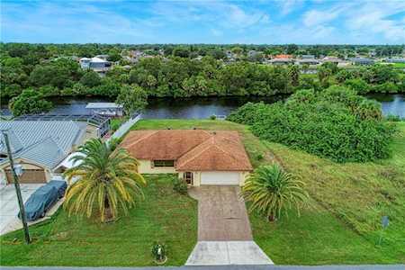 622 Spring Lake Blvd NW Port Charlotte, FL 33952