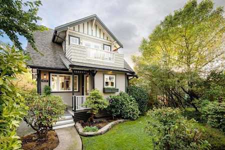 627 E 6th Street North Vancouver, BC V7L 1R4