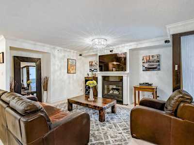 1188 Quebec Street #308 Vancouver, BC V6A 4B3