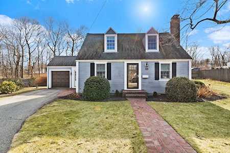 15 Bayberry Rd Hingham, MA 02043