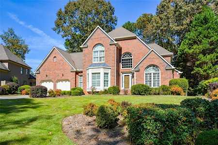 615 Ashwood Ct Woodstock, GA 30189