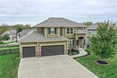 14715 NW 66 Terrace Parkville, MO 64152