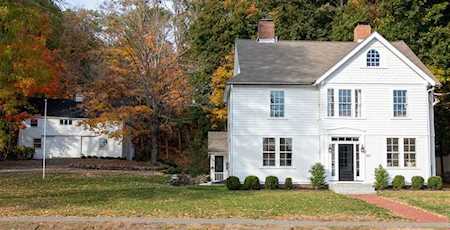 201 Lexington Rd Concord, MA 01742