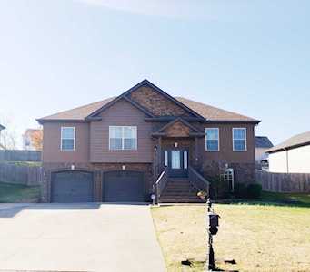 1192 Viewmont Dr Clarksville, TN 37040