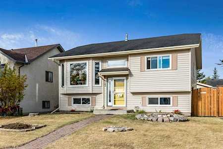 148 Shawfield Way SW Calgary, AB T2y 2Y2