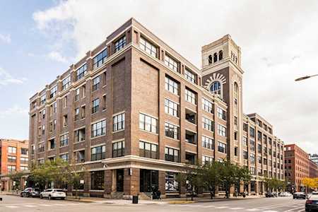 1000 W Washington Blvd #403 Chicago, IL 60607