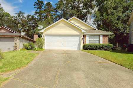 2660 Yarmouth Ln Tallahassee, FL 32309