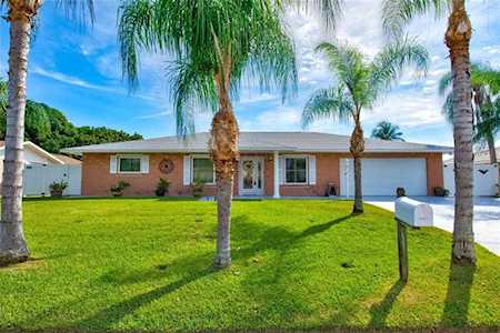5301 15th Ave W Bradenton, FL 34209