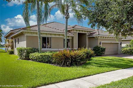 19200 SW 62nd St Pembroke Pines, FL 33332