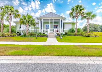 1047 Sugar Loaf Key LOOP Lady Lake, FL 32159