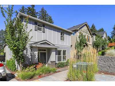 9367 SW Treble Ln Portland, OR 97225