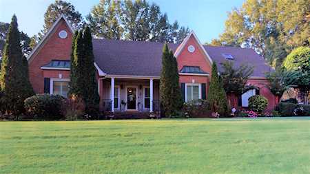 669 Winford Dr Collierville, TN 38017