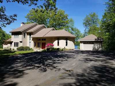 96 Baker Pond Road Charlton, MA 01507