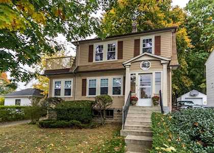8 Albemarle Road Waltham, MA 02452