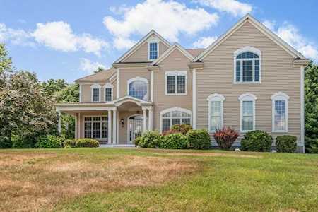 23 Dairy Drive Upton, MA 01568