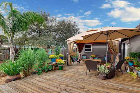 49 Sandra Dr Jacksonville Beach, FL 32250