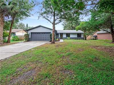 629 Dolphin Rd Winter Springs, FL 32708