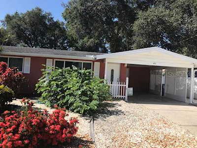 45 W Wentworth St Englewood, FL 34223