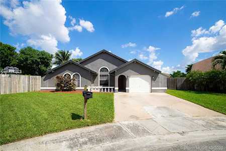 2834 NW 110th Ave Sunrise, FL 33322