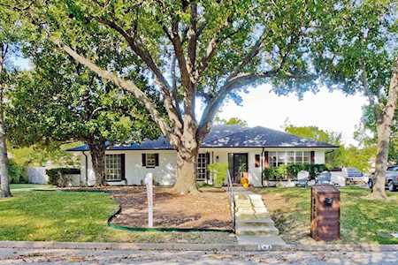 504 Azalea Drive Grapevine, TX 76051