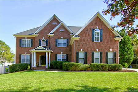 6412 Riverside Oaks Dr Huntersville, NC 28078