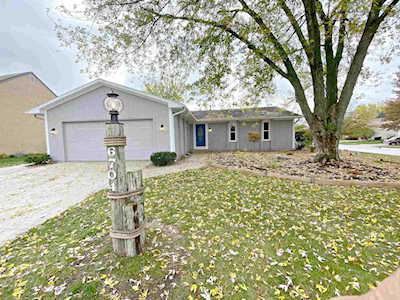 6704 Shadowbrook Cove Fort Wayne, IN 46835