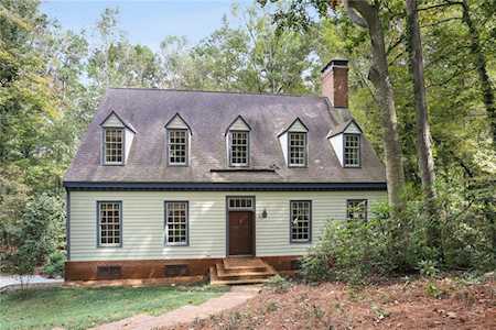 770 River Gate Dr Sandy Springs, GA 30350