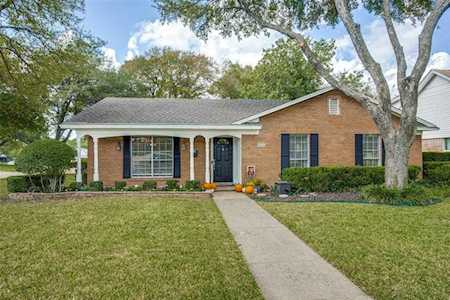 9647 Vinewood Drive Dallas, TX 75228