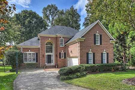 18847 Dembridge Dr Davidson, NC 28036