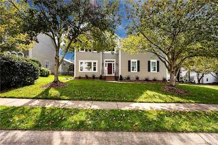 6707 Stanette Dr Charlotte, NC 28277