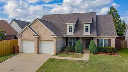 513 Mattie Lane Lake Dallas, TX 75065