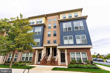 607 Diamondback Dr #10-B Gaithersburg, MD 20878