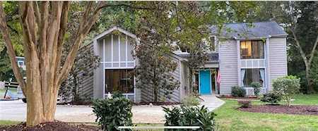 9252 Raintree Ln Charlotte, NC 28277