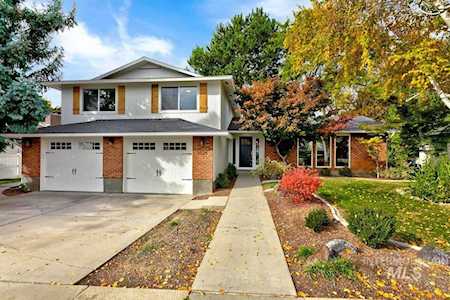 1225 Pebble Beach Way Eagle, ID 83616