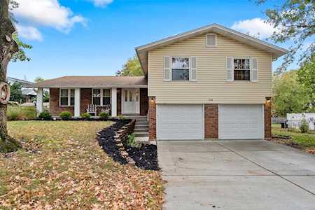 3918 Bellvue Dr St Peters, MO 63376