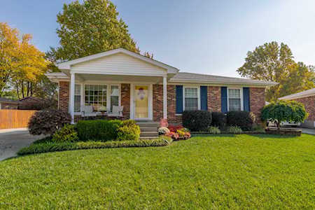 6807 Palm Tree Dr Louisville, KY 40219
