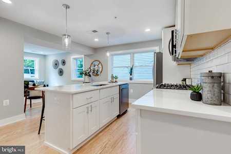 714 11th St NE #301 Washington, DC 20002