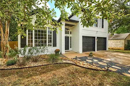 1907 Blackjack CV Round Rock, TX 78681