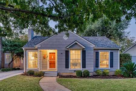 4424 Calmont Avenue Fort Worth, TX 76107