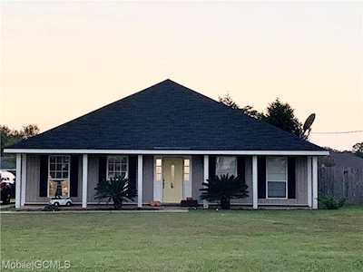 12372 Grand Bay Farms Ct Grand Bay, AL 36541